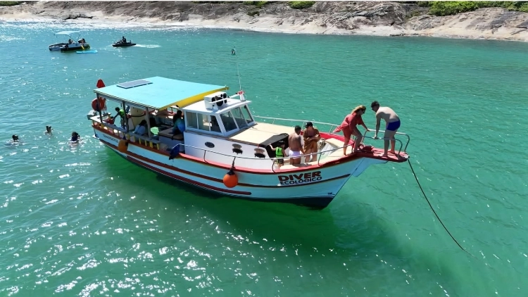 Navegando pelo Caribe Capixaba